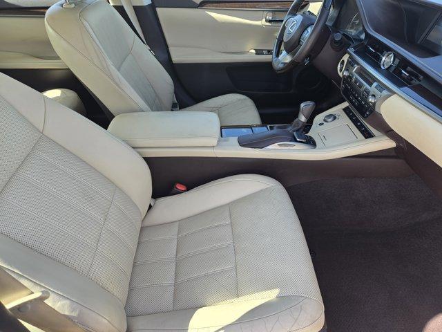 used 2016 Lexus ES 350 car, priced at $17,811