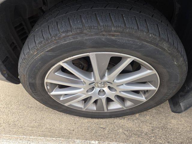 used 2015 Toyota Highlander car, priced at $13,134