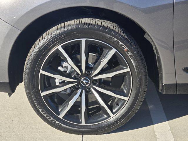 new 2026 Acura RDX car, priced at $55,800