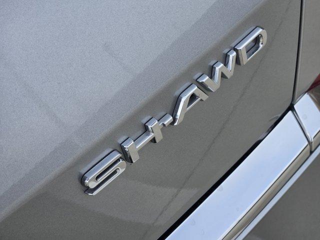 used 2026 Acura MDX car, priced at $59,442