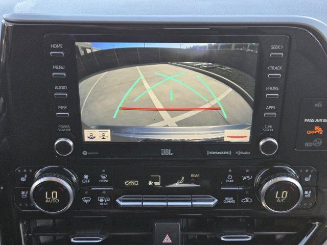 used 2020 Toyota Highlander car, priced at $28,992