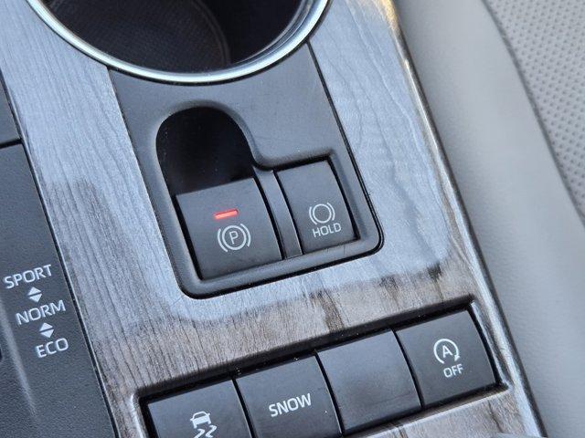 used 2020 Toyota Highlander car, priced at $28,992