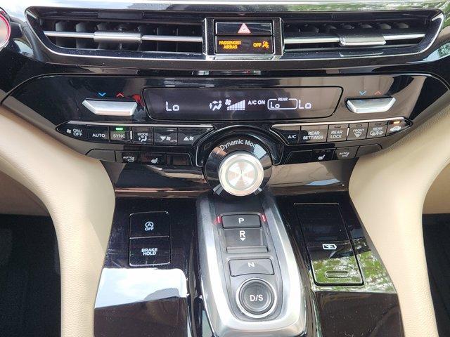 used 2024 Acura MDX car, priced at $37,390