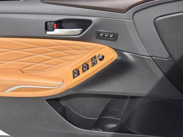 used 2022 Toyota Avalon car, priced at $30,291