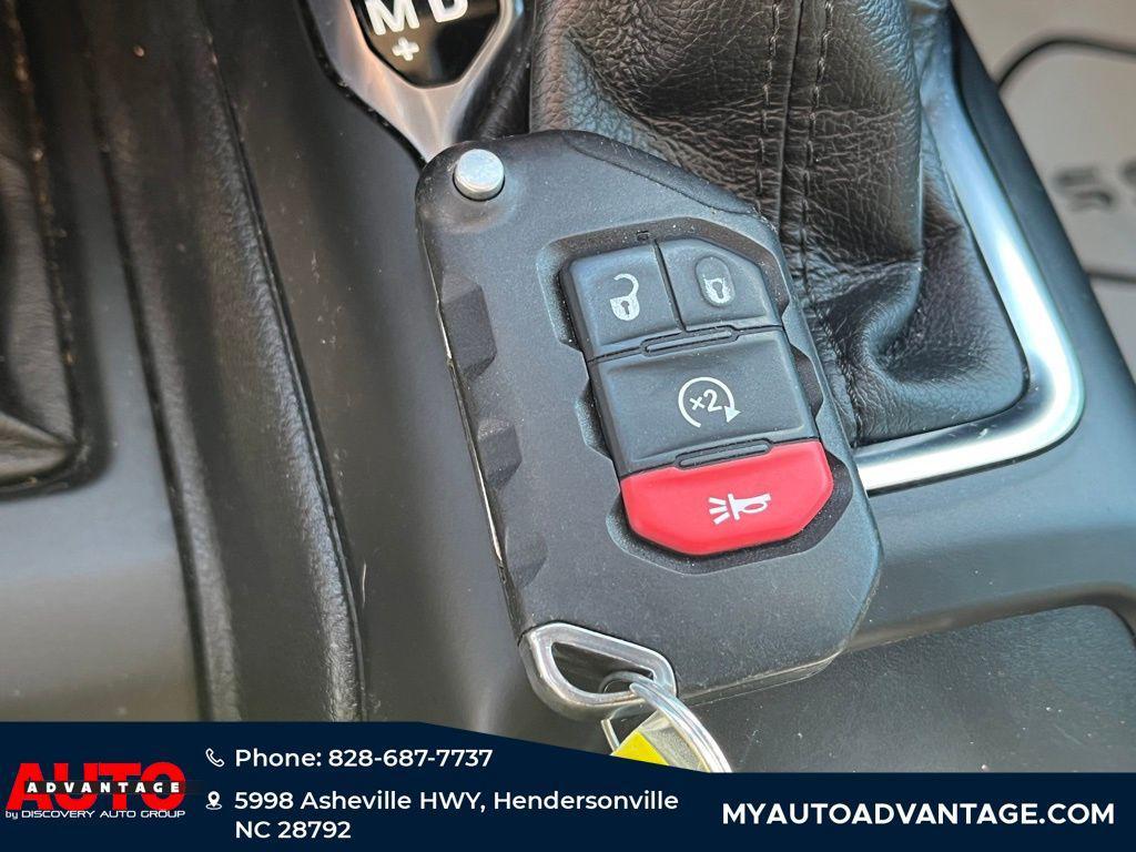 used 2022 Jeep Gladiator car, priced at $29,619