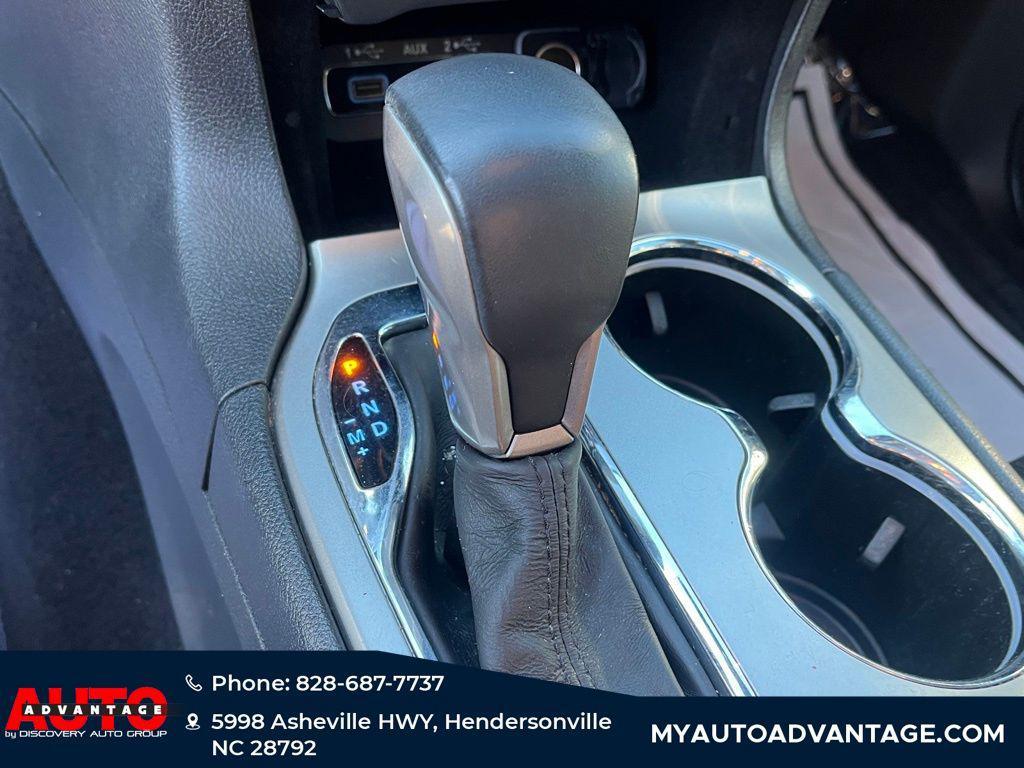 used 2019 Jeep Grand Cherokee car, priced at $22,427