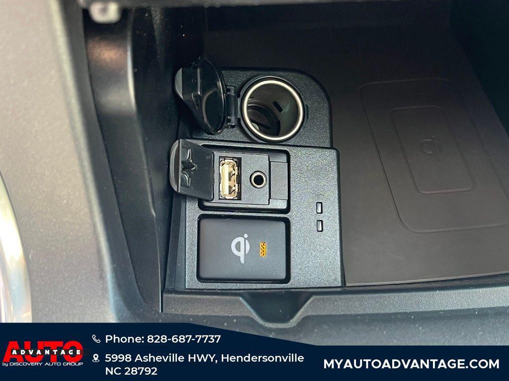 used 2015 Toyota Camry car, priced at $21,187