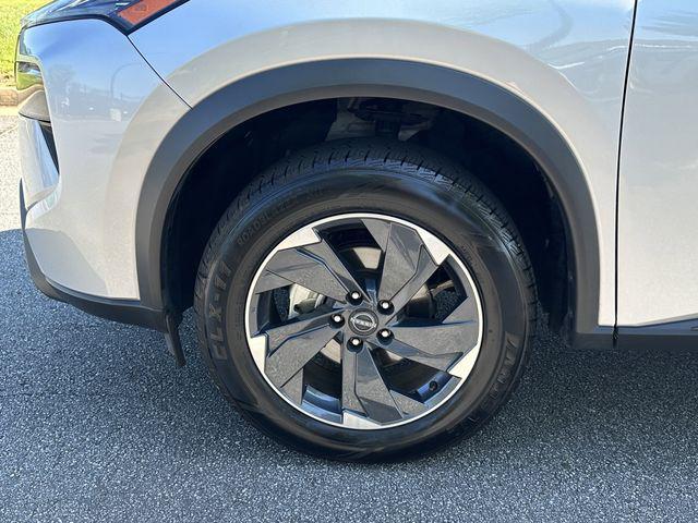 used 2025 Nissan Rogue car, priced at $22,525