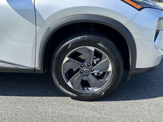 used 2025 Nissan Rogue car, priced at $22,525