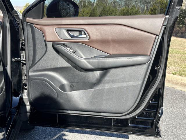 used 2023 Nissan Rogue car, priced at $21,831