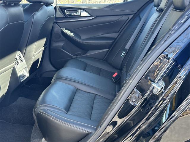 used 2023 Nissan Maxima car, priced at $30,357