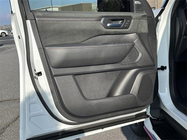 new 2026 Nissan Armada car, priced at $84,035