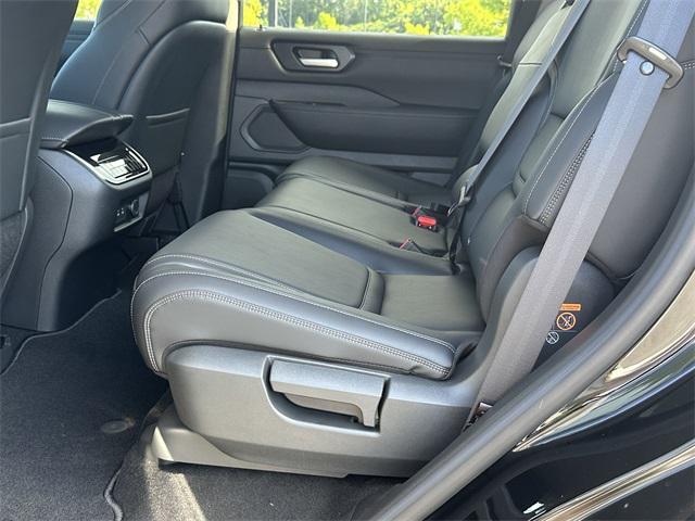 new 2025 Nissan Armada car, priced at $54,918