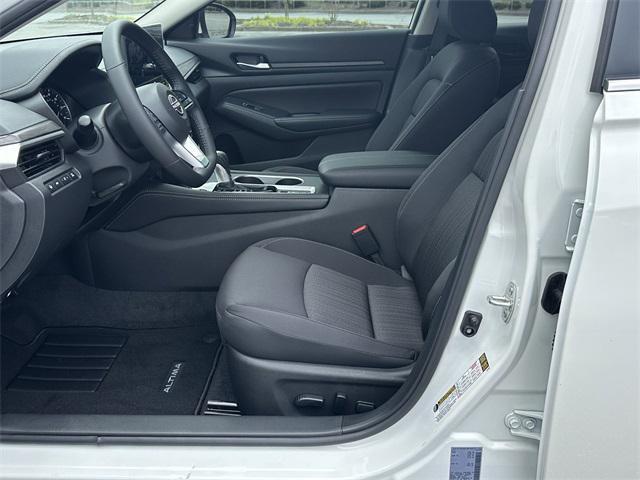 new 2025 Nissan Altima car, priced at $27,982