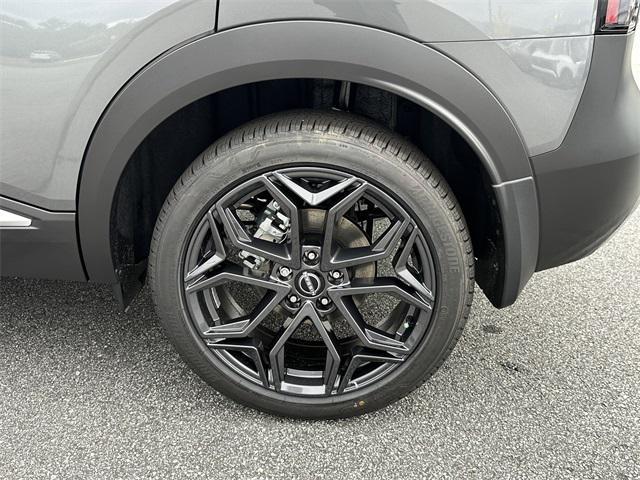 new 2026 Nissan Kicks car, priced at $29,708