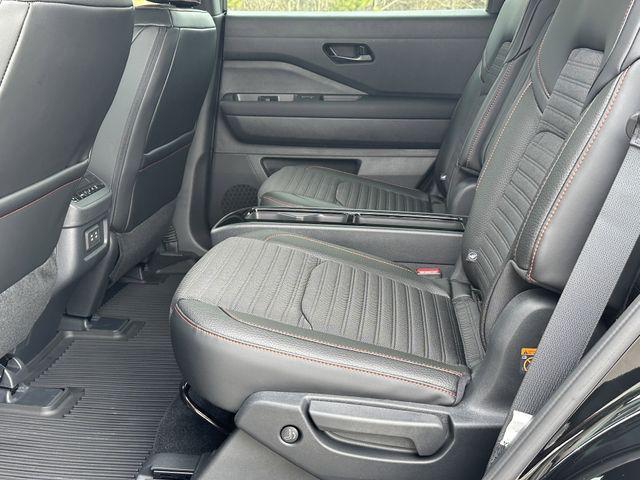 new 2026 Nissan Pathfinder car, priced at $43,875