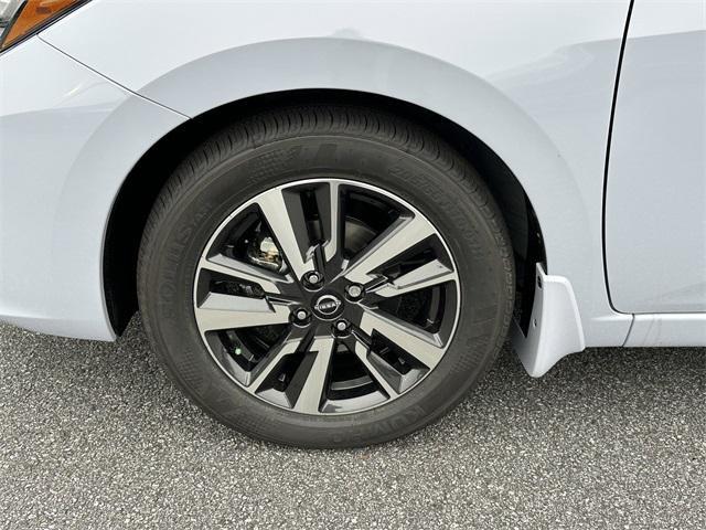 new 2025 Nissan Versa car, priced at $19,697