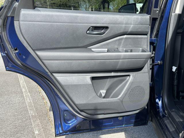 new 2026 Nissan Pathfinder car, priced at $40,568