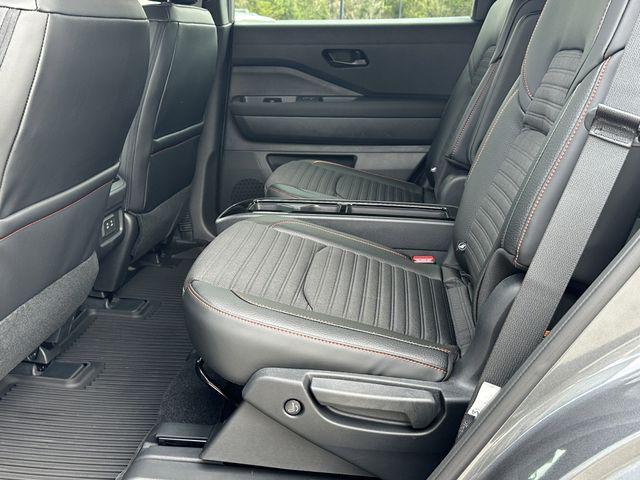 new 2026 Nissan Pathfinder car, priced at $43,875