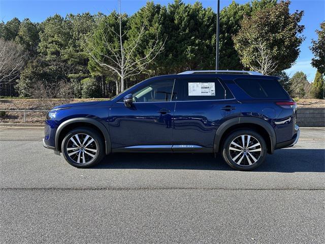 new 2025 Nissan Pathfinder car, priced at $41,174