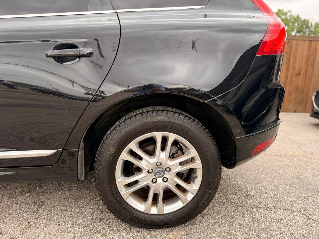 used 2015 Volvo XC60 car, priced at $9,888