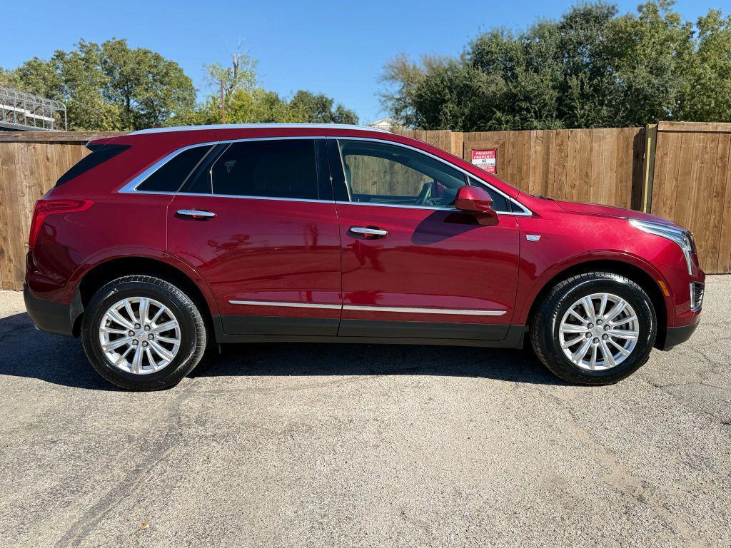 used 2017 Cadillac XT5 car, priced at $18,995