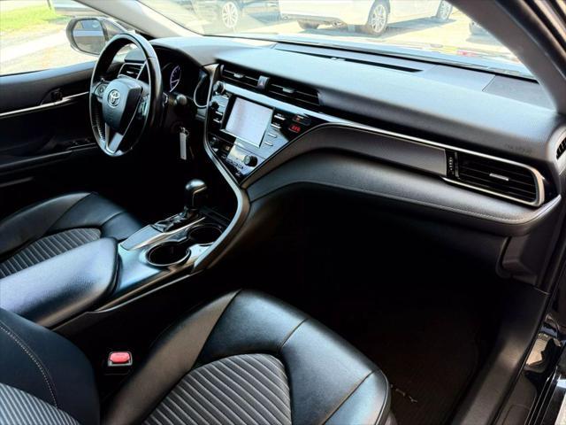 2019 Midnight Black Metallic Toyota Camry