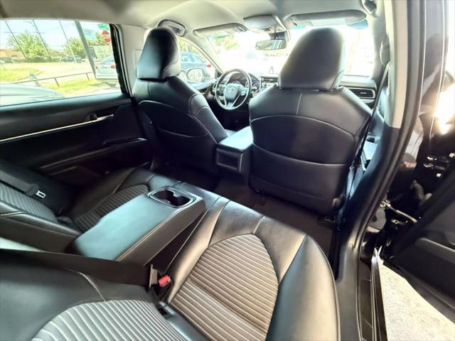2019 Midnight Black Metallic Toyota Camry