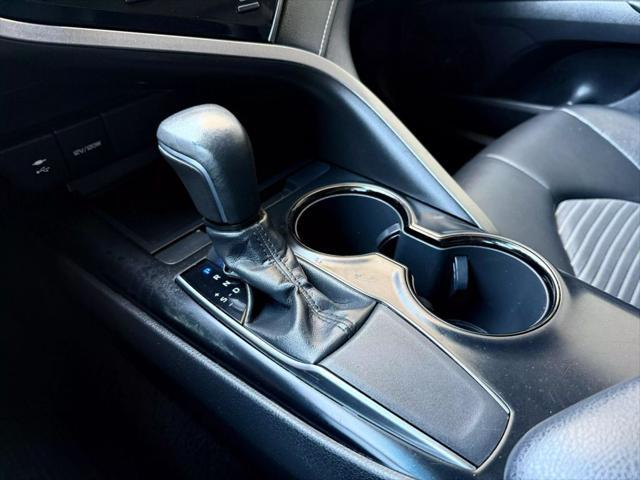 2019 Midnight Black Metallic Toyota Camry