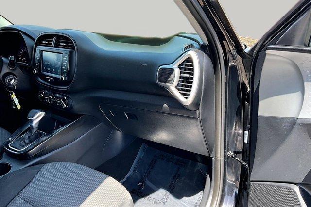 used 2021 Kia Soul car, priced at $14,777