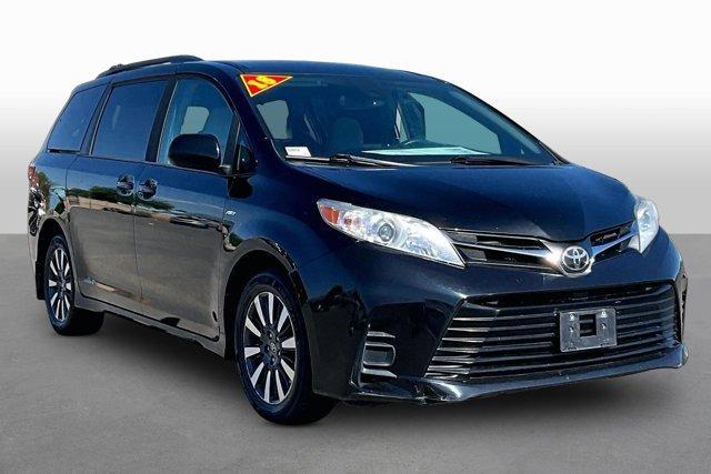 used 2018 Toyota Sienna car, priced at $20,884