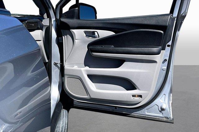 used 2016 Honda Pilot car, priced at $19,557