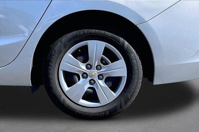 used 2018 Chevrolet Cruze car, priced at $7,789