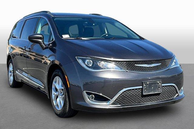 used 2017 Chrysler Pacifica car, priced at $13,758