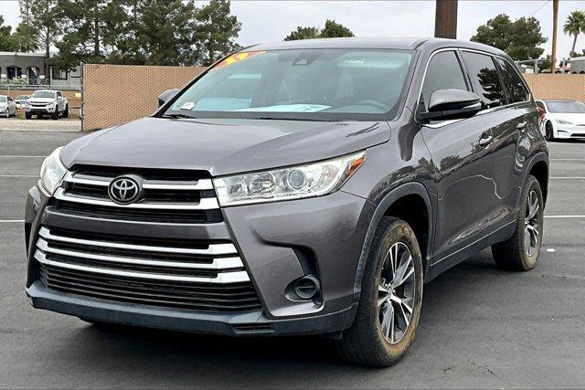 used 2019 Toyota Highlander car, priced at $21,769