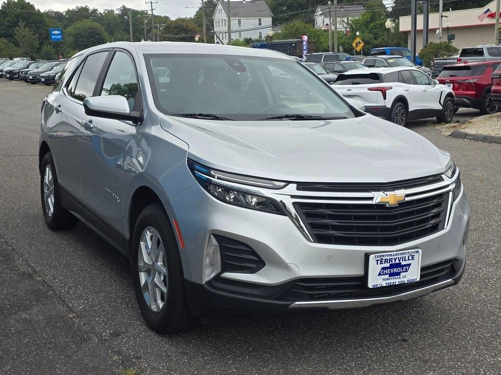 used 2022 Chevrolet Equinox car, priced at $22,868