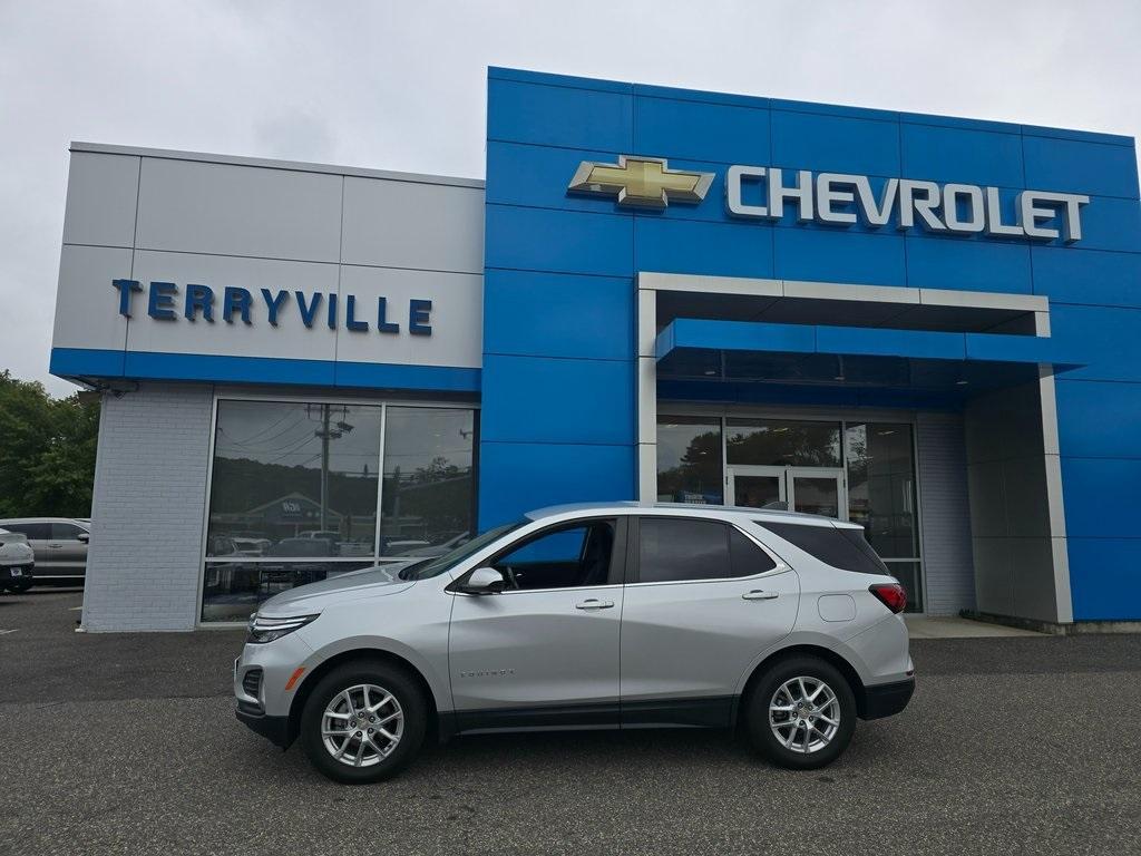 used 2022 Chevrolet Equinox car, priced at $22,977