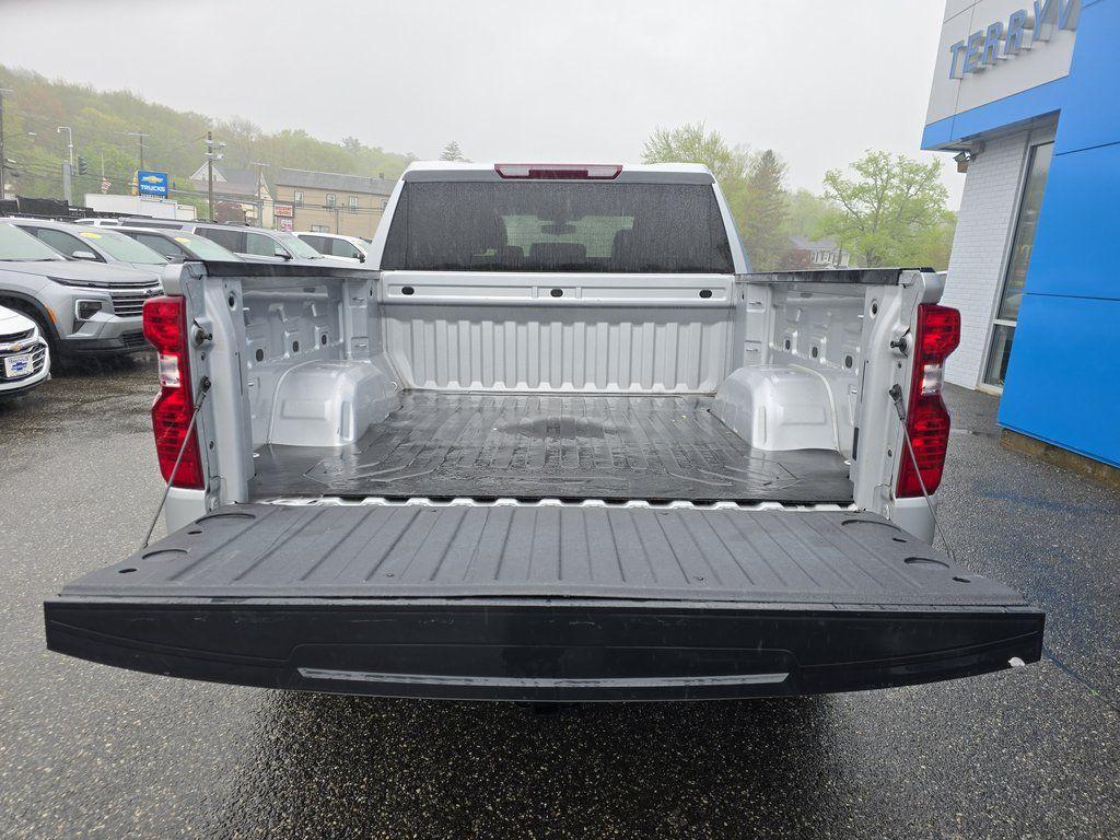 used 2021 Chevrolet Silverado 1500 car, priced at $34,991