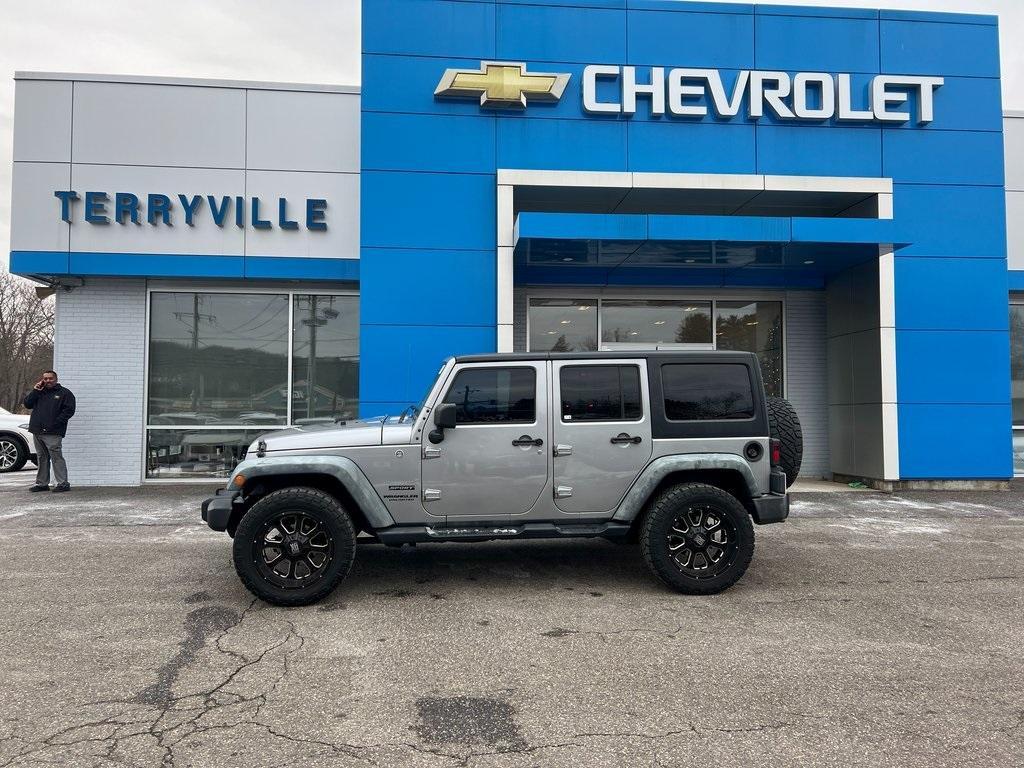 used 2016 Jeep Wrangler Unlimited car, priced at $15,314