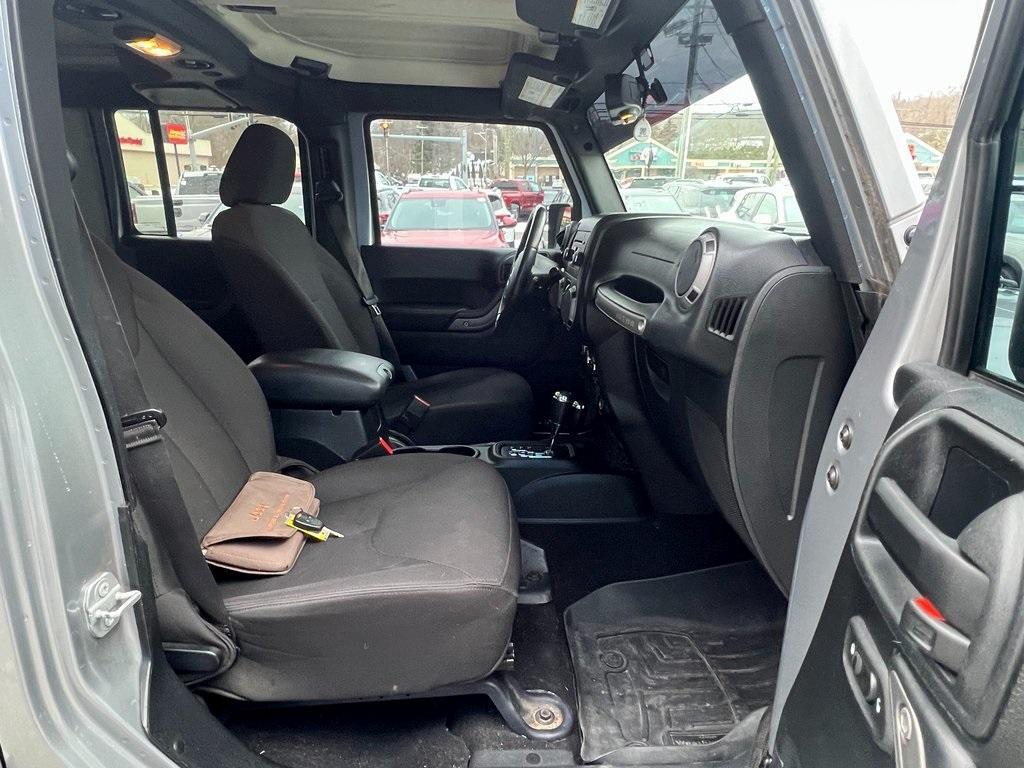 used 2016 Jeep Wrangler Unlimited car, priced at $15,314