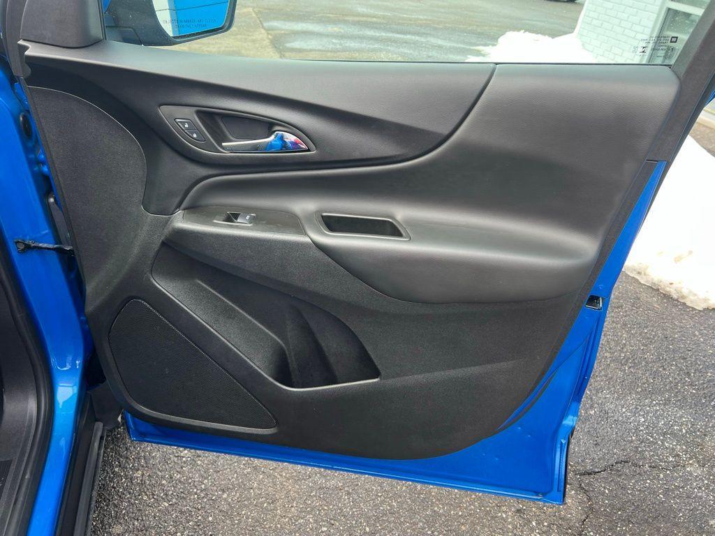 used 2024 Chevrolet Equinox car, priced at $23,471