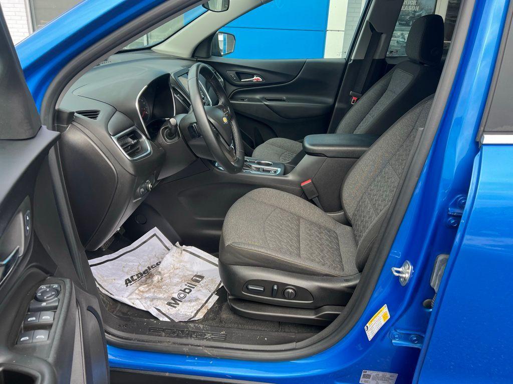 used 2024 Chevrolet Equinox car, priced at $23,471
