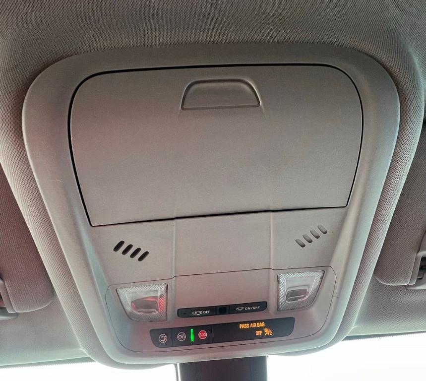 used 2024 Chevrolet Equinox car, priced at $23,471