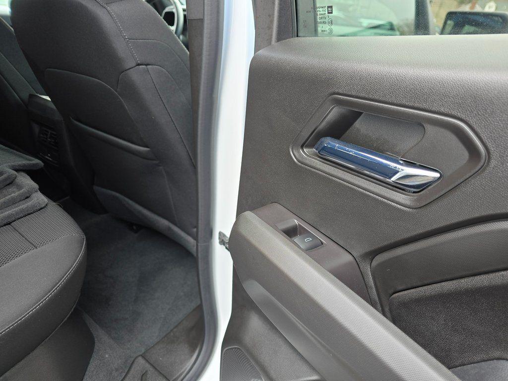 used 2024 Chevrolet Colorado car, priced at $30,958