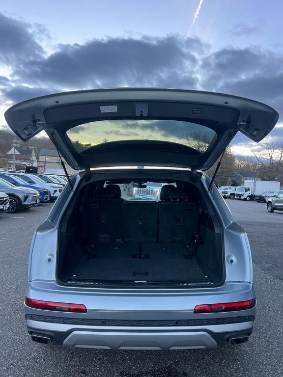 used 2025 Audi Q7 car, priced at $57,609