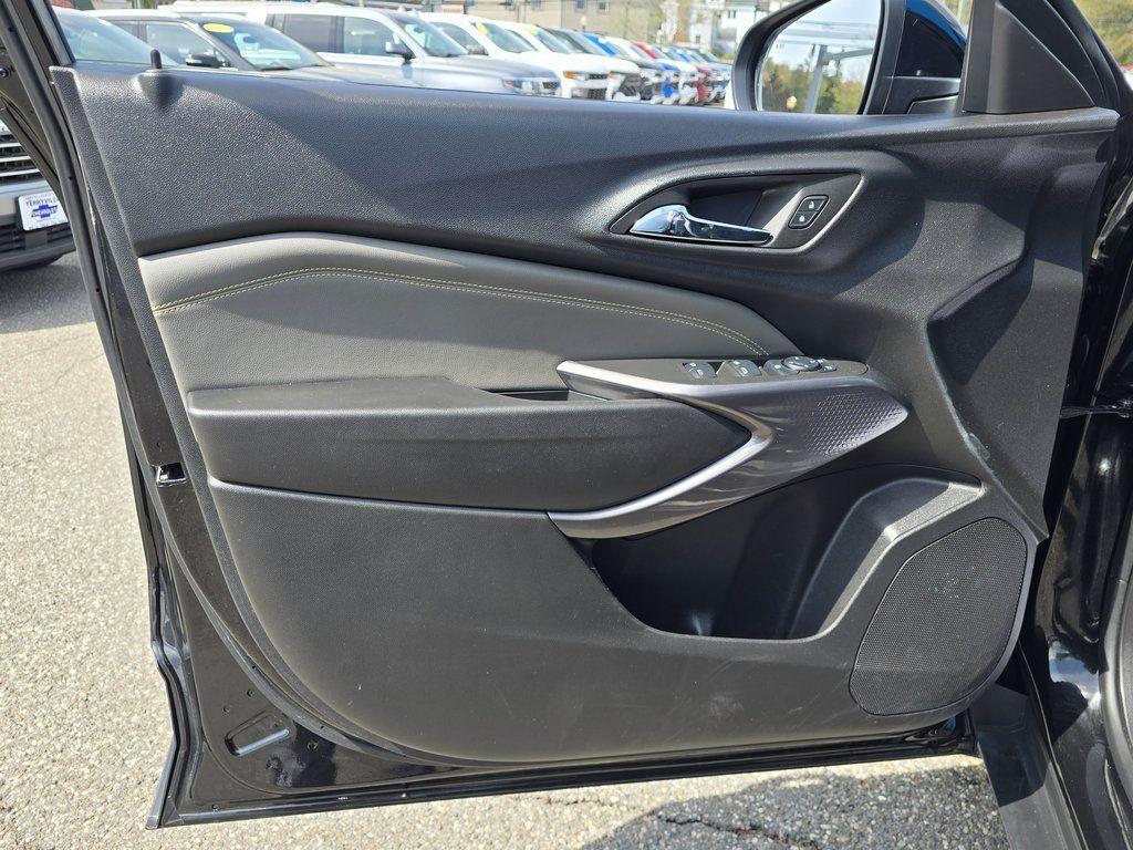 used 2025 Chevrolet Trax car, priced at $24,942