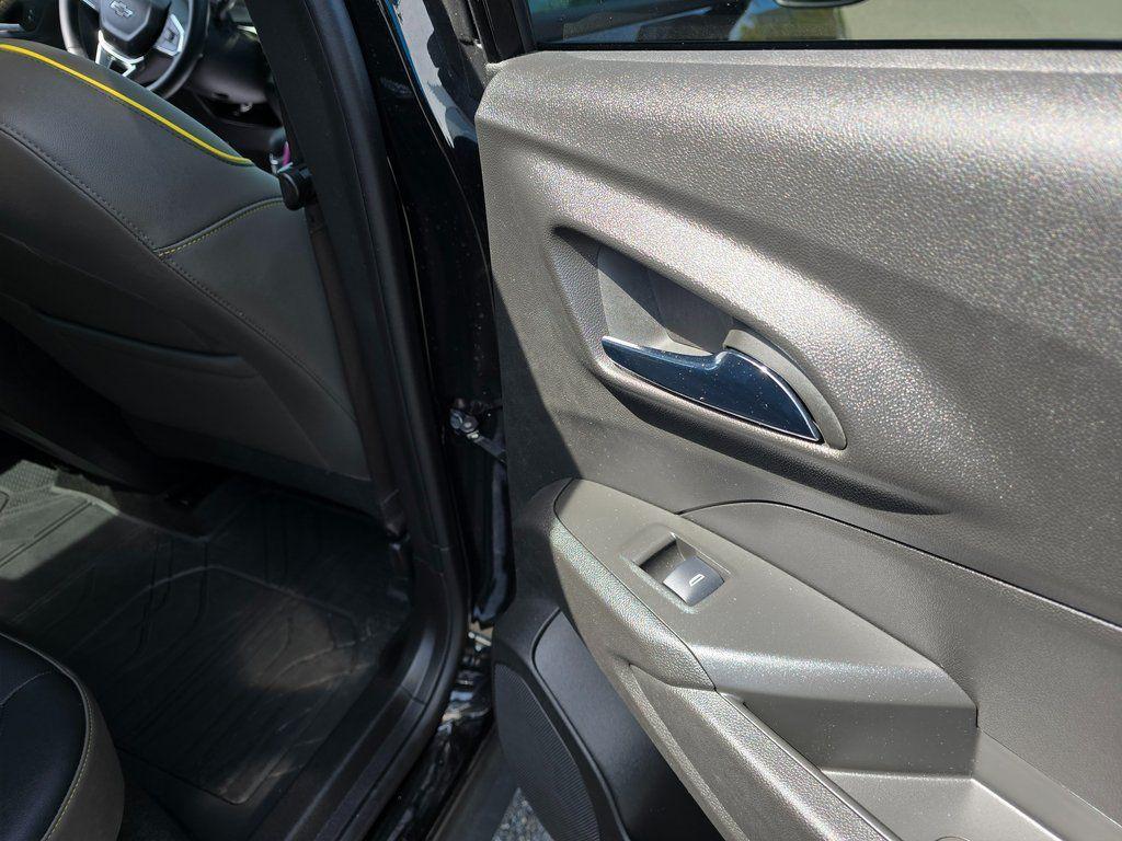 used 2025 Chevrolet Trax car, priced at $24,942