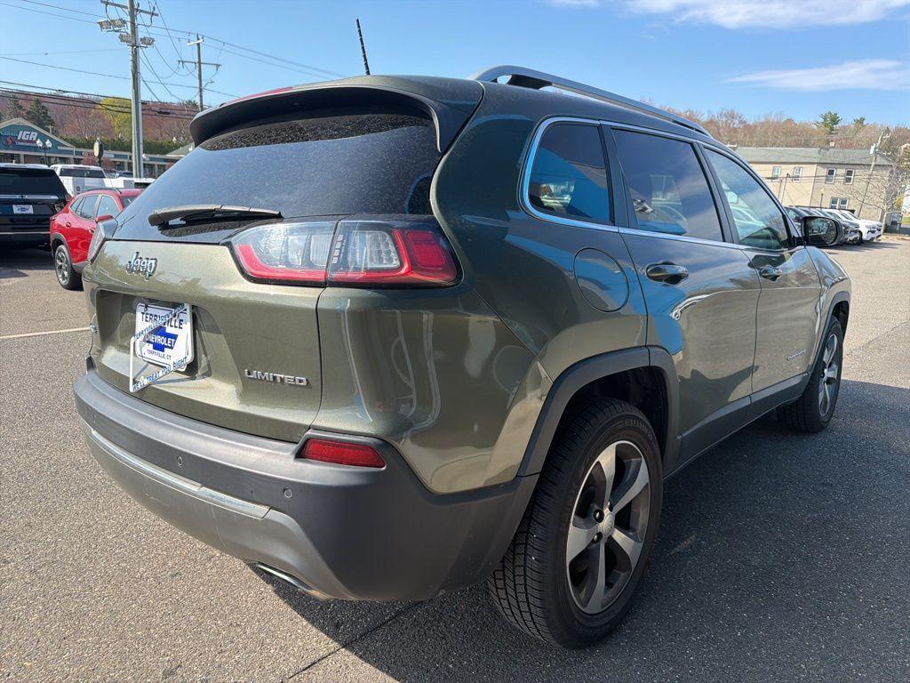 used 2019 Jeep Cherokee car, priced at $17,900
