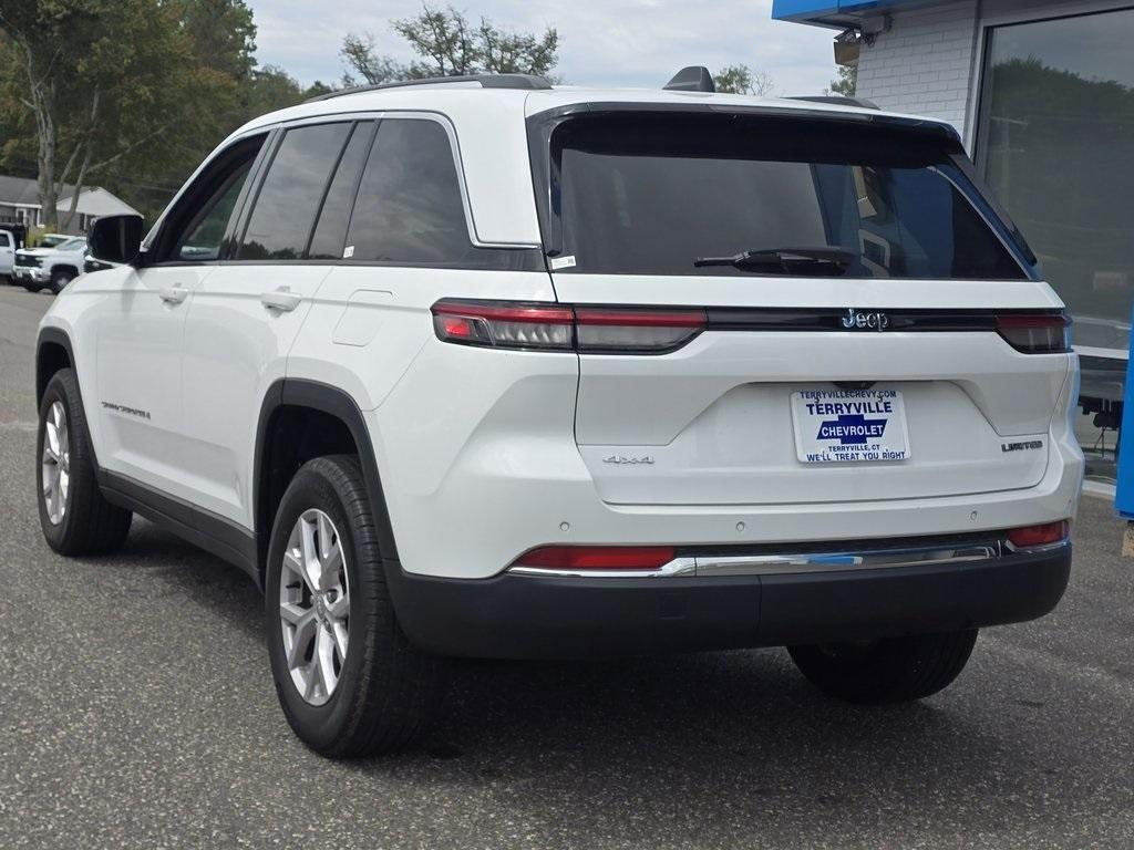 used 2022 Jeep Grand Cherokee car, priced at $28,941