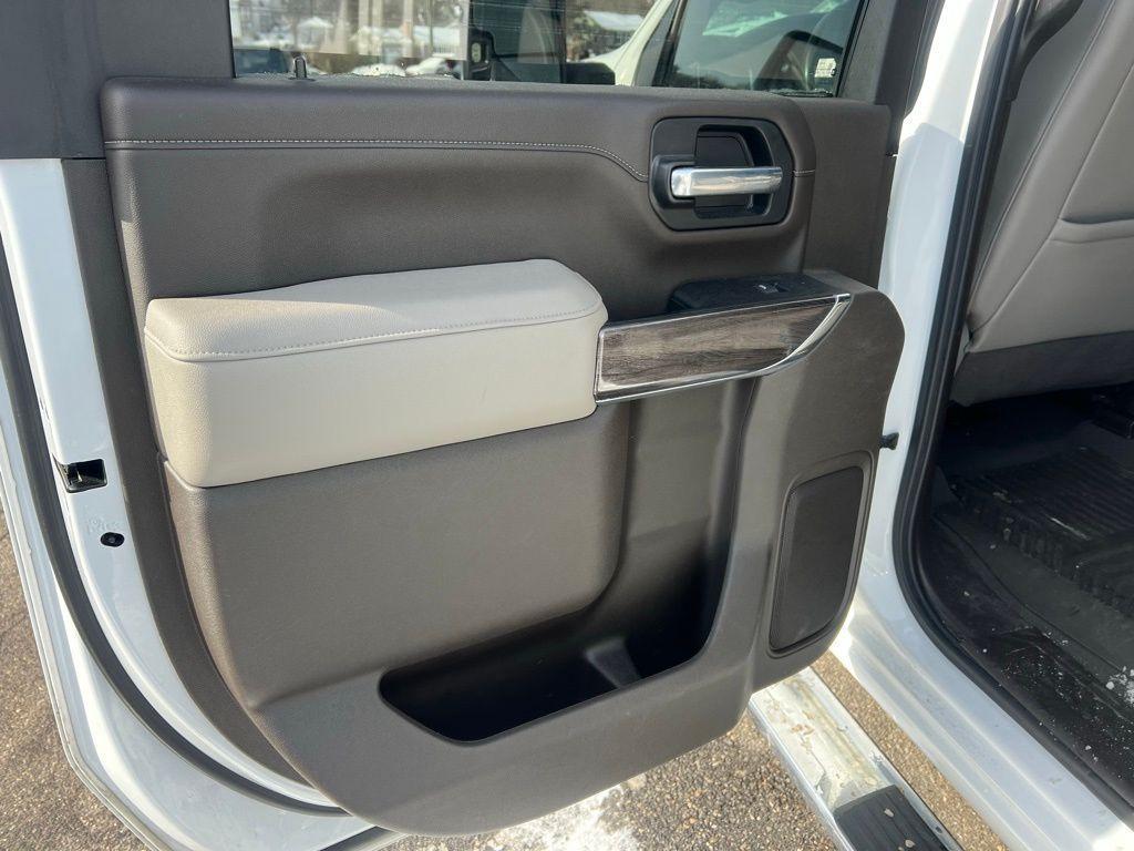 used 2022 Chevrolet Silverado 2500 car, priced at $44,877